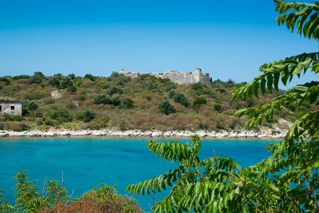 Vila Florika Hotel Borş Arnavutluk