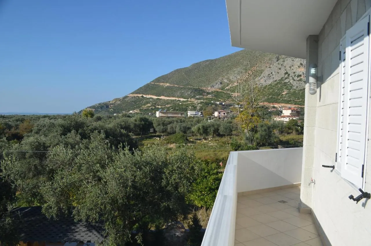 Ξενοδοχείο με διαμερίσματα Vila Florika Hotel Borsh