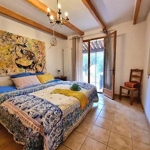 https://la-maison-de-blu.fr-provencehotel.com